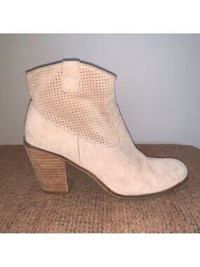 Vince Camuto Cream Heeled Boots